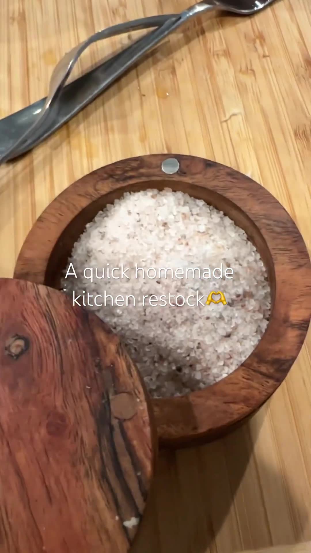 Preparing food while sharing the day's moments