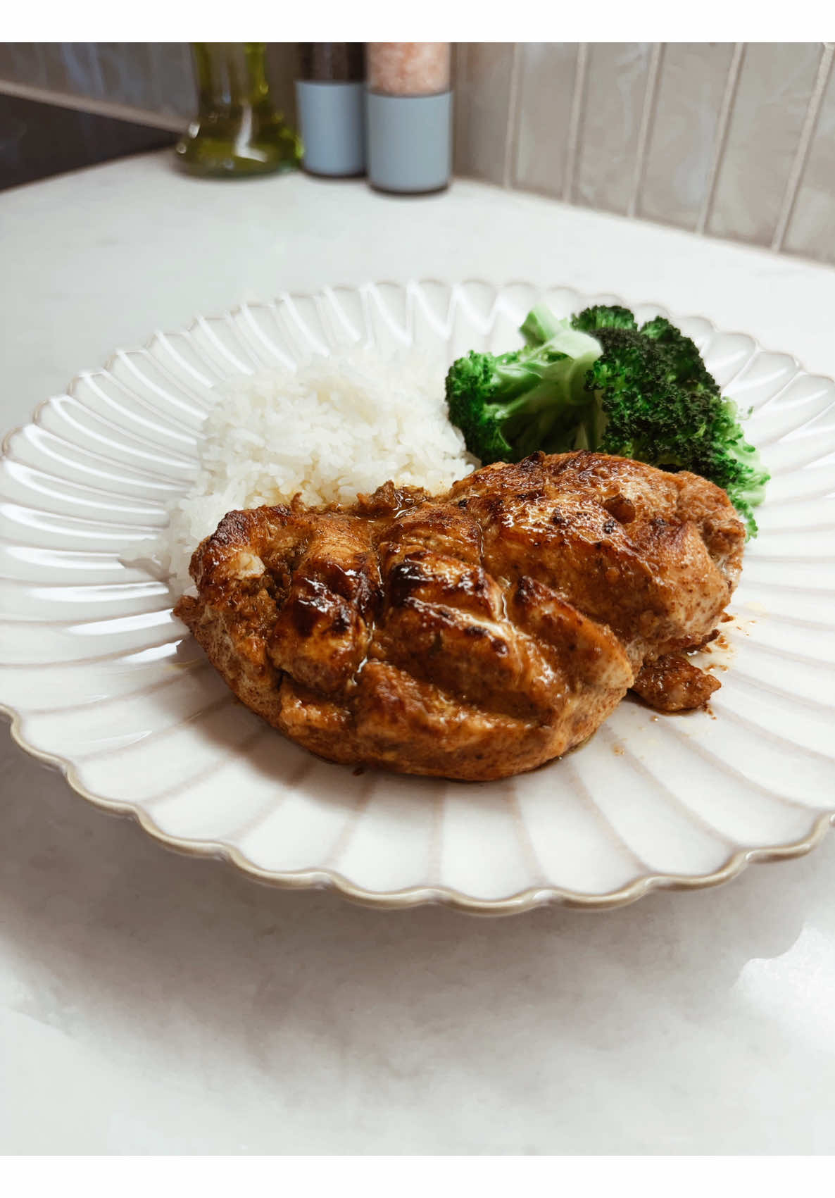 Easy saucy golden brown seared chicken with rice and steamed broccoli dinner