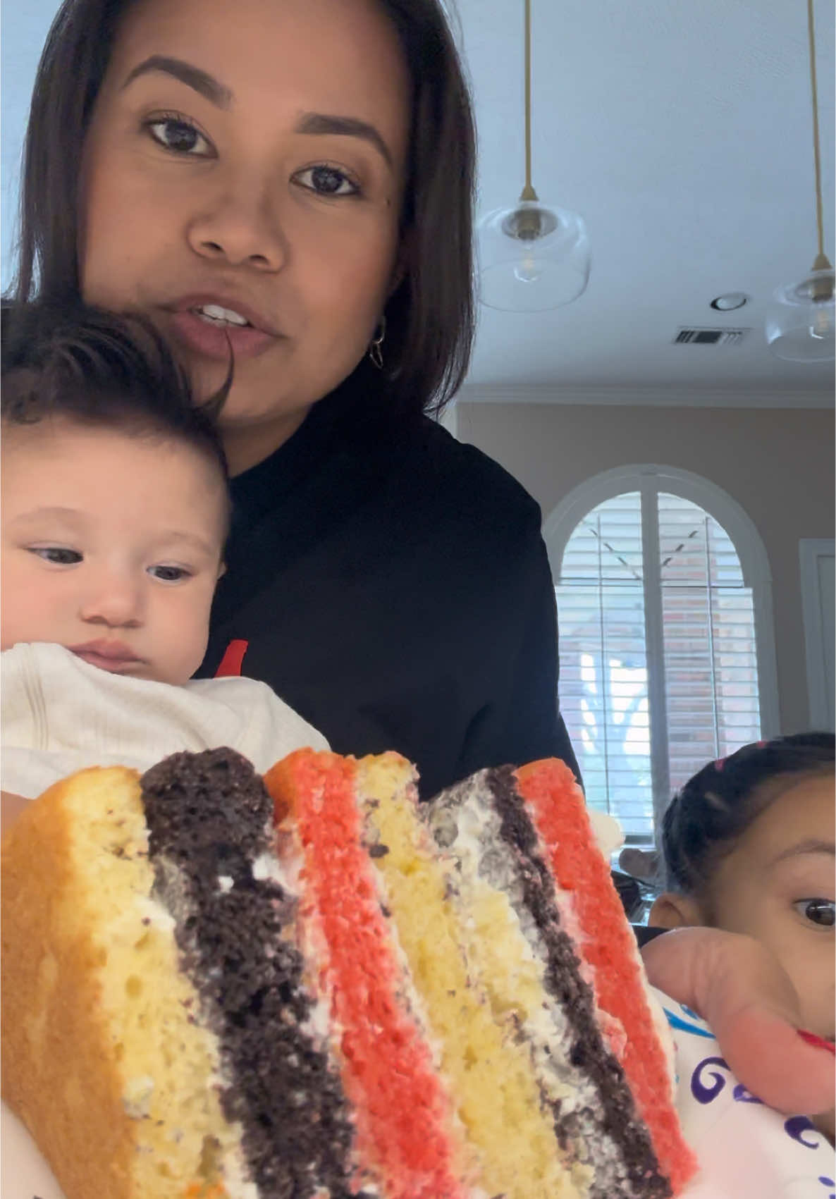 Mom reviews charlottes colorful layered birthday cake made from duncan hines boxed mix