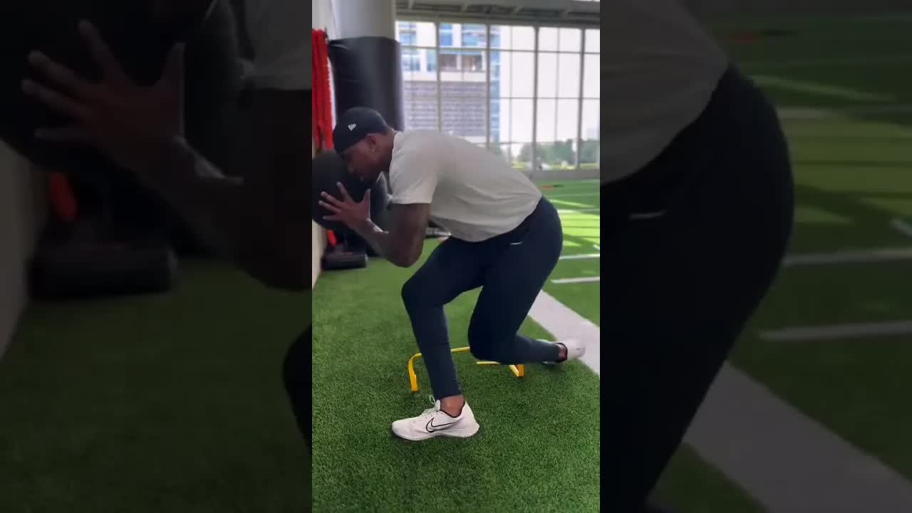 Crafting #Cowboys Donovan Ezeiruaku into a BEAST!!!