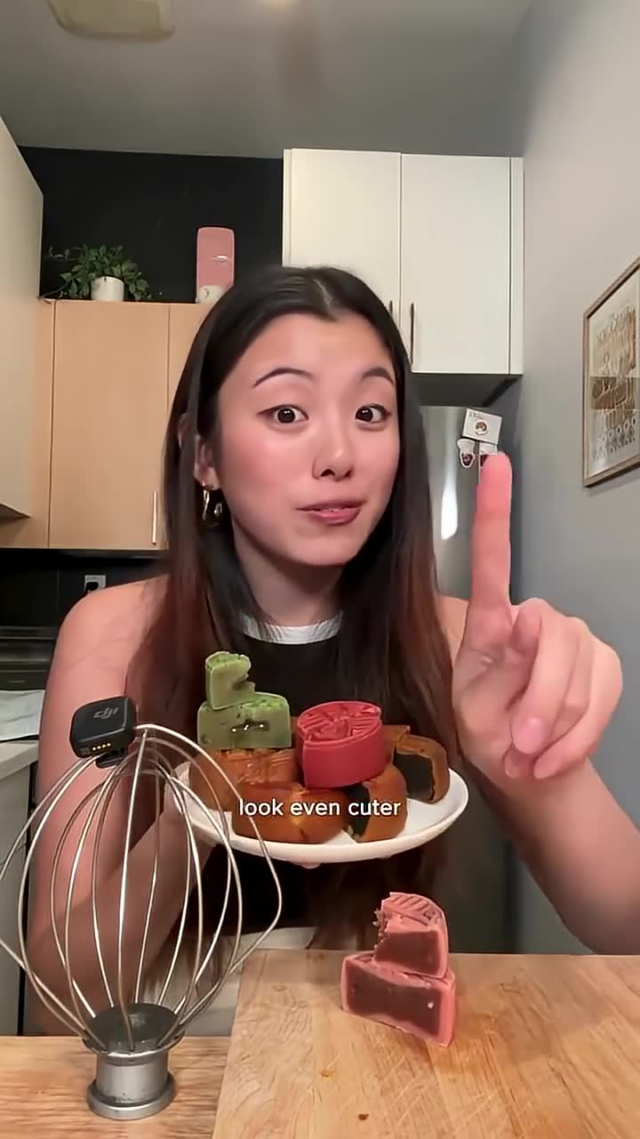 Trying every mooncake option available from bakery