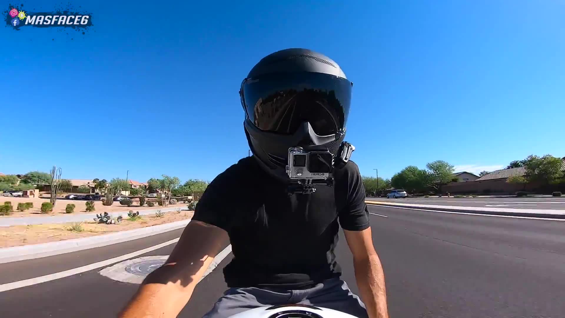 Ruroc Atlas 2.0 first impressions caught on camera during motorcycle adventure