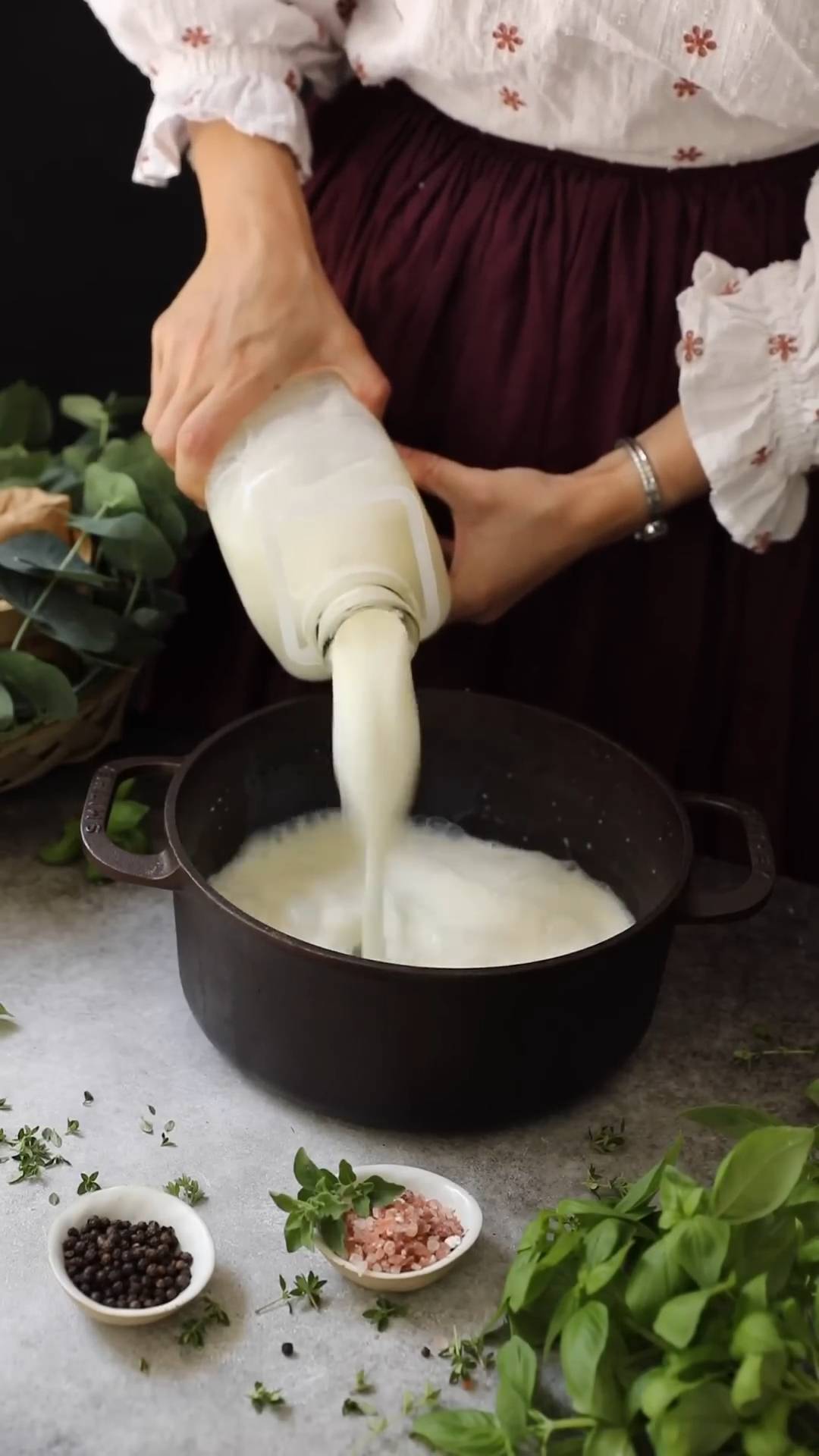 Two pizza dough methods for different crust preferences