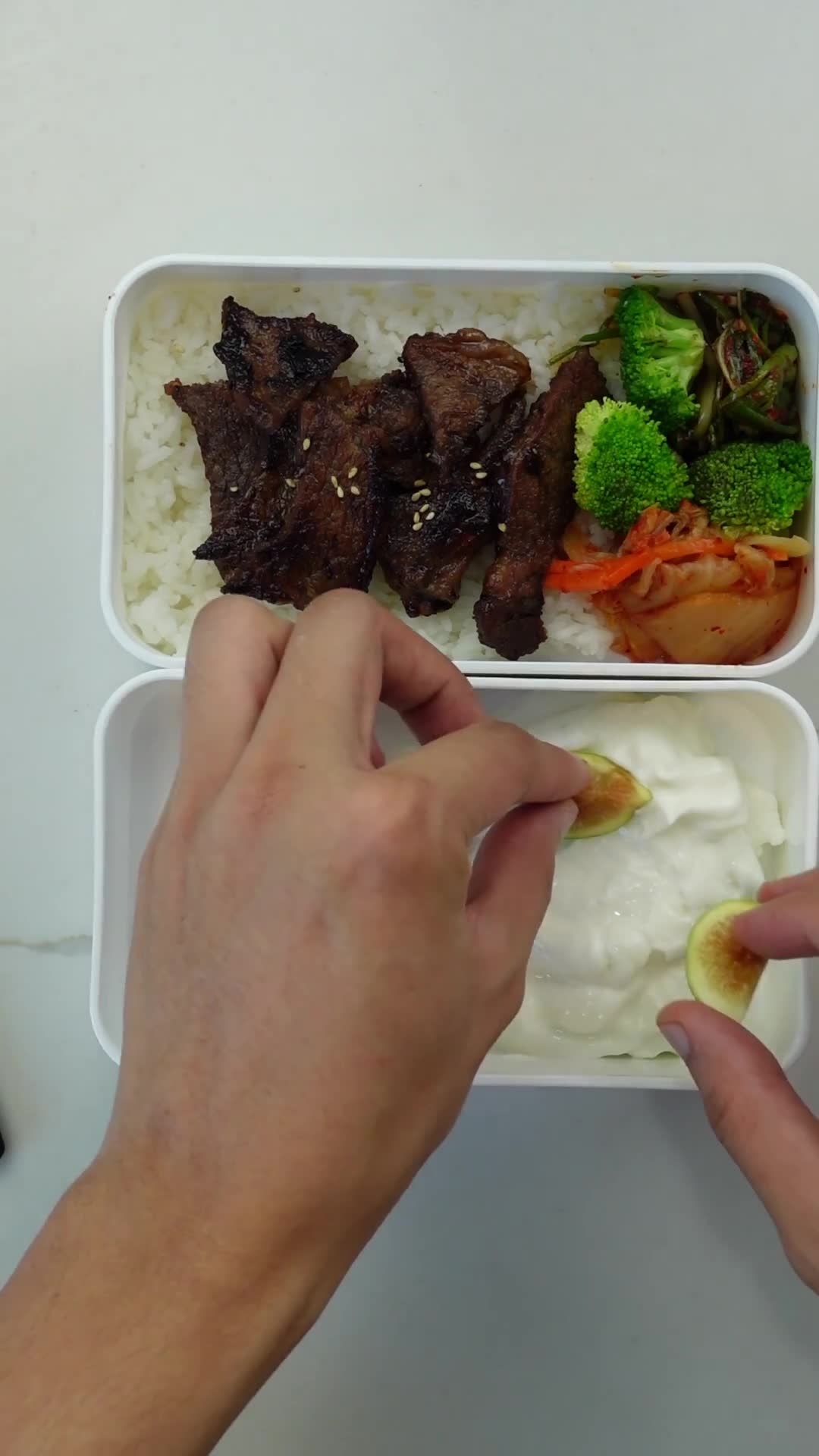 Packing a homemade lunch for my girlfriend in part three of the series