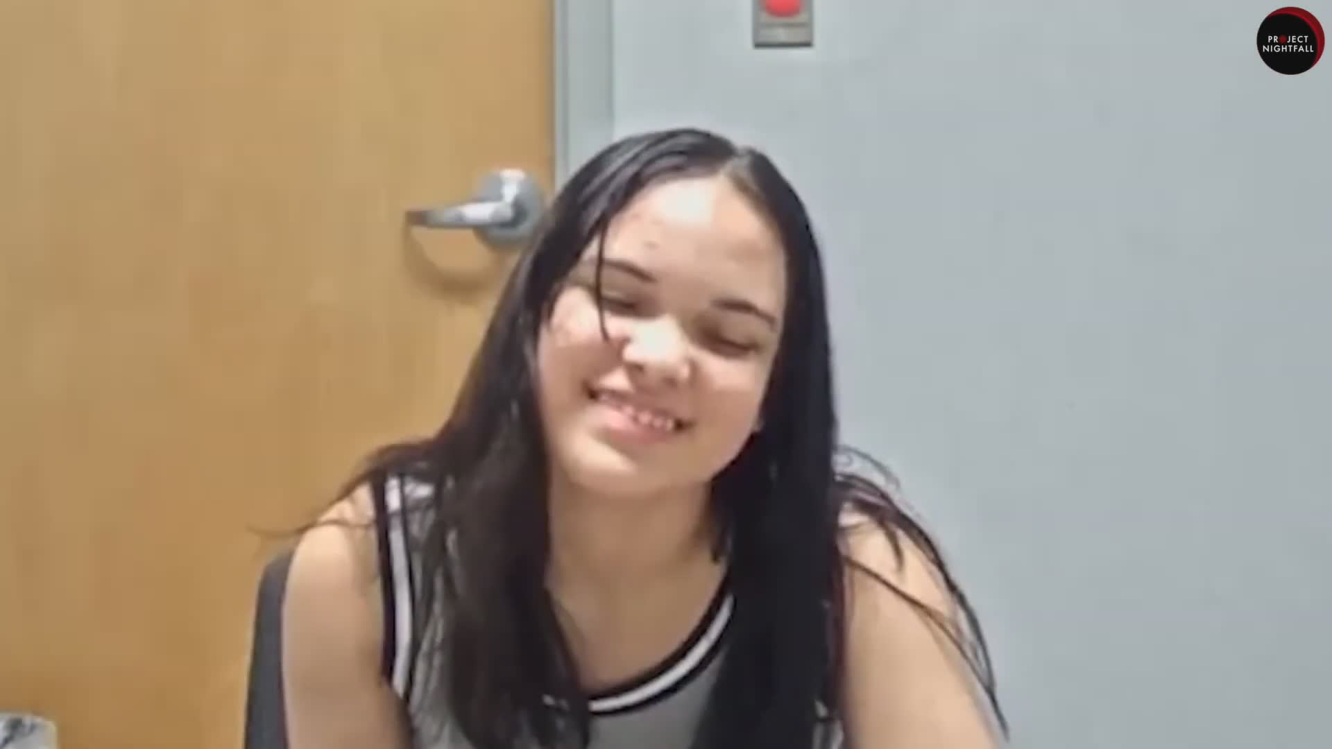 Teen girl murders her boyfriend's side piece and walks out smiling on camera