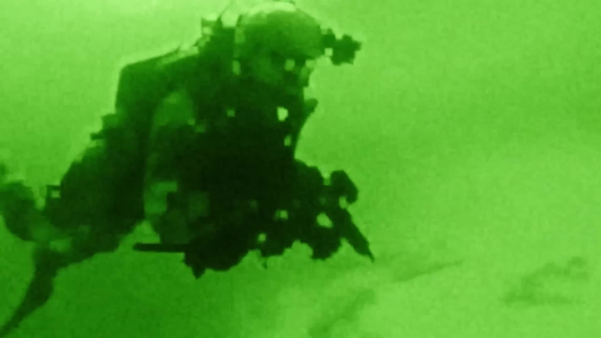 Combat insertion aboard Virginia-class attack submarine
