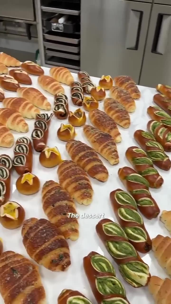 Immersive experience of Chinese bread baking culture