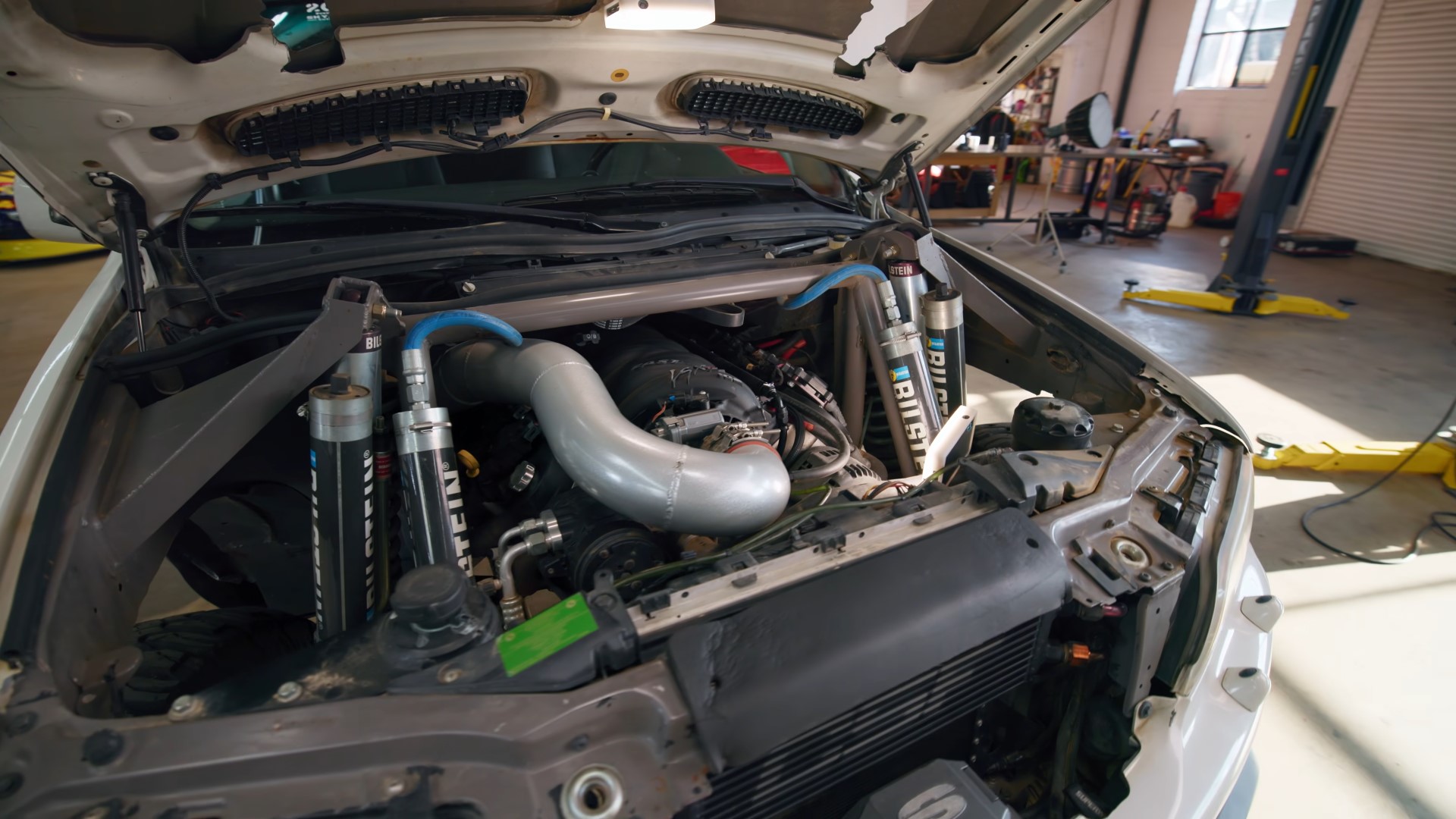 Can this American-assembled German SUV actually off-road properly