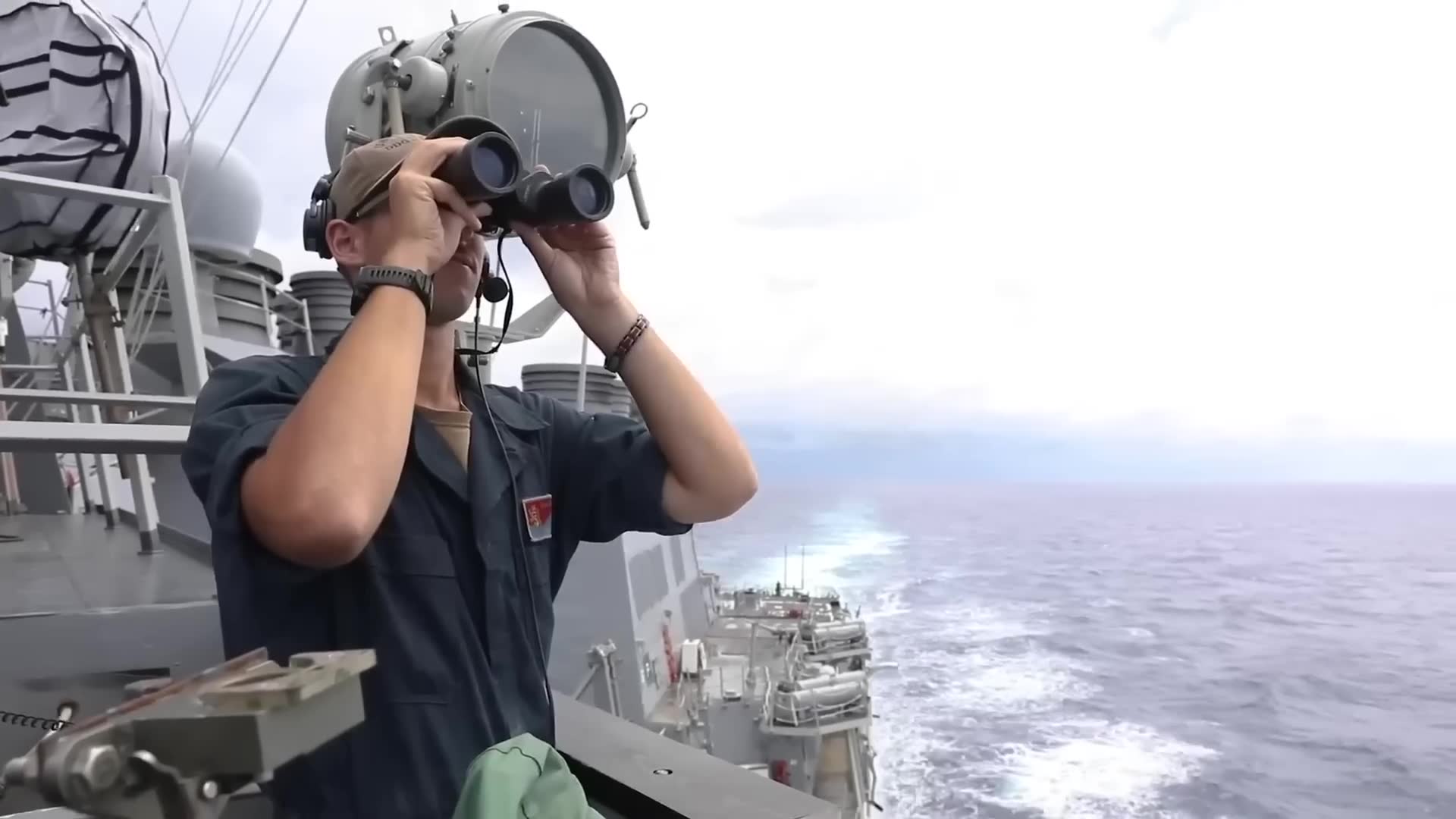 Venezuelan forces confront American warship