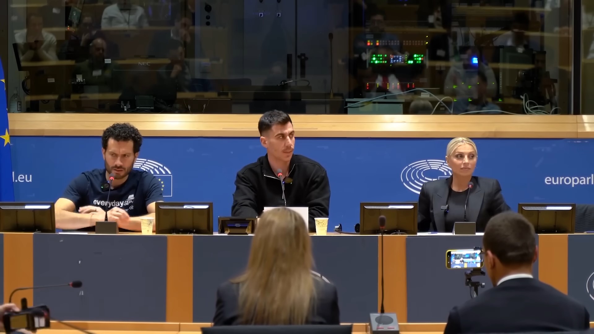 Former officer reveals how America legally kidnapped Venezuela's president
