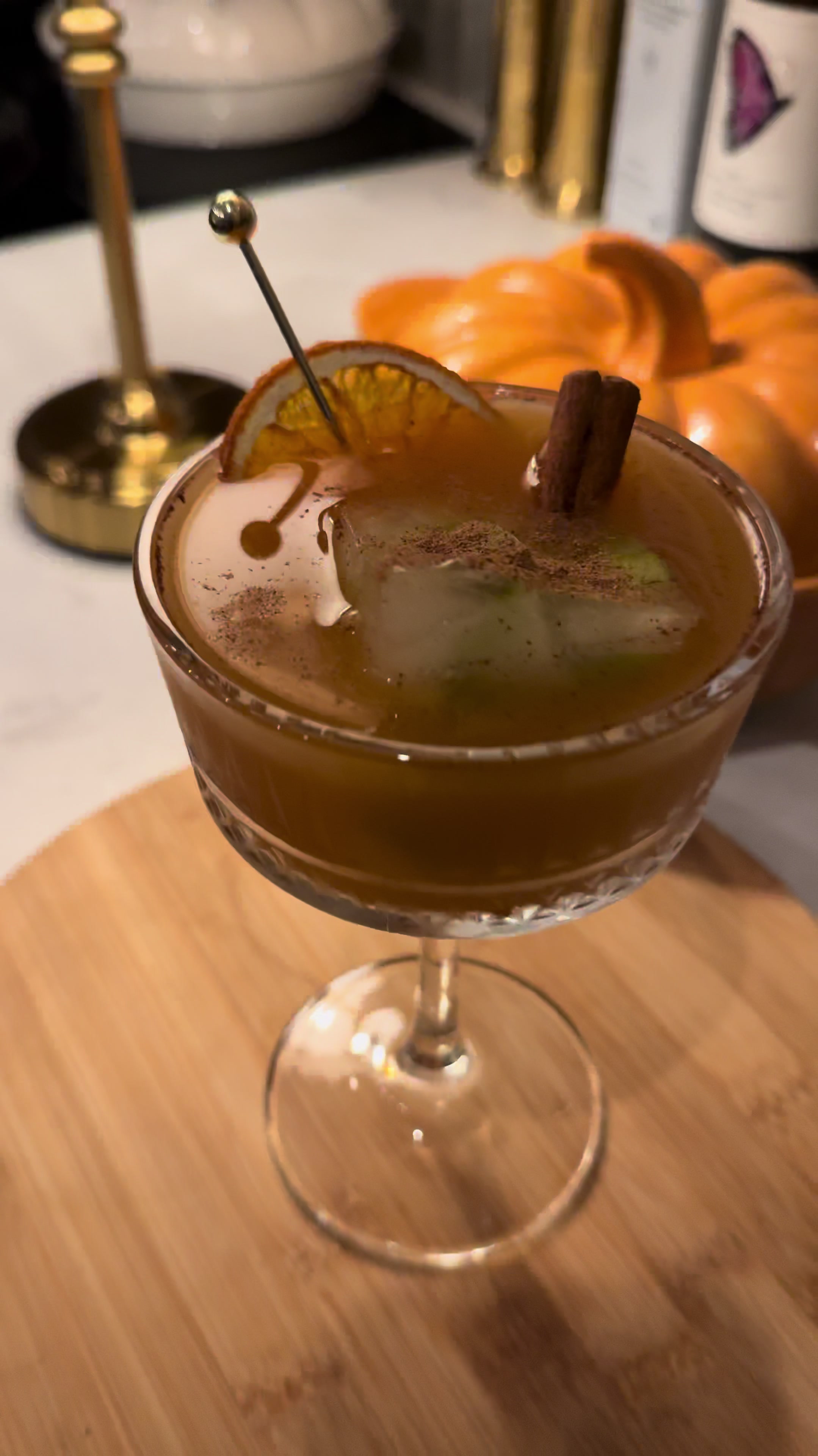 Easy pumpkin spice cocktail for weeknight dinner ready in minutes
