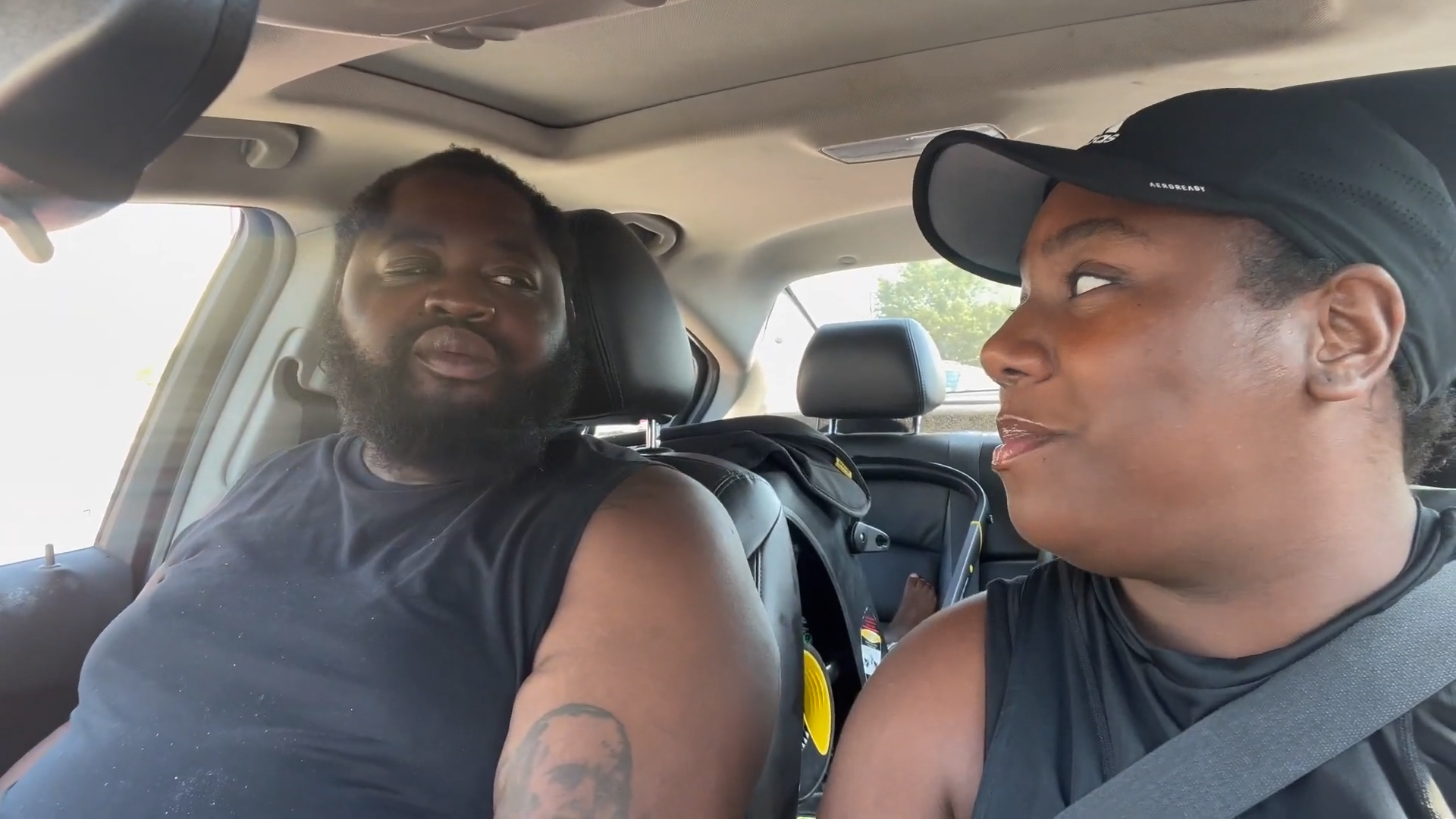 Planting another woman's makeup in car makes wife suspicious