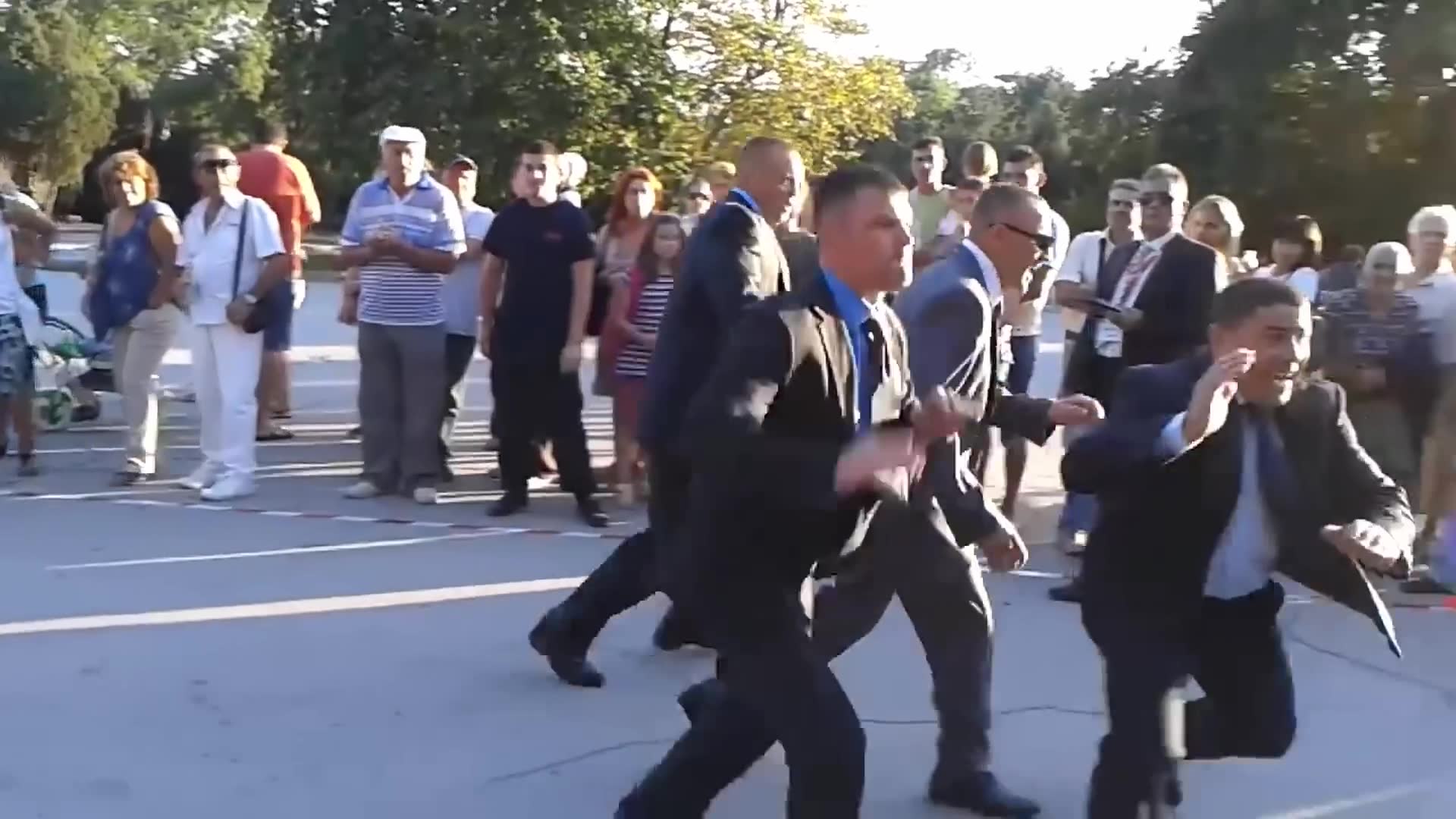 What collapsed during this assassination attempt despite the shooter's prep