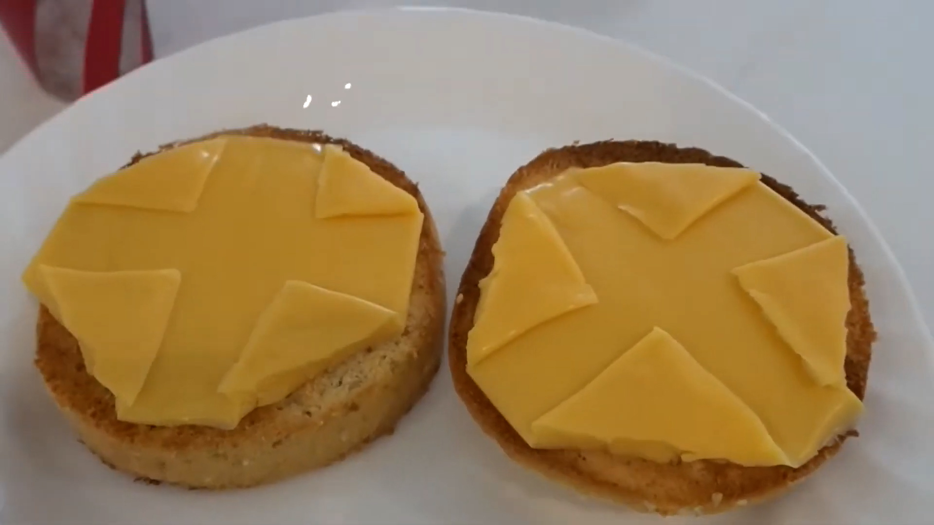 Low point healthy breakfast using Smart Baking Company products I'm loving