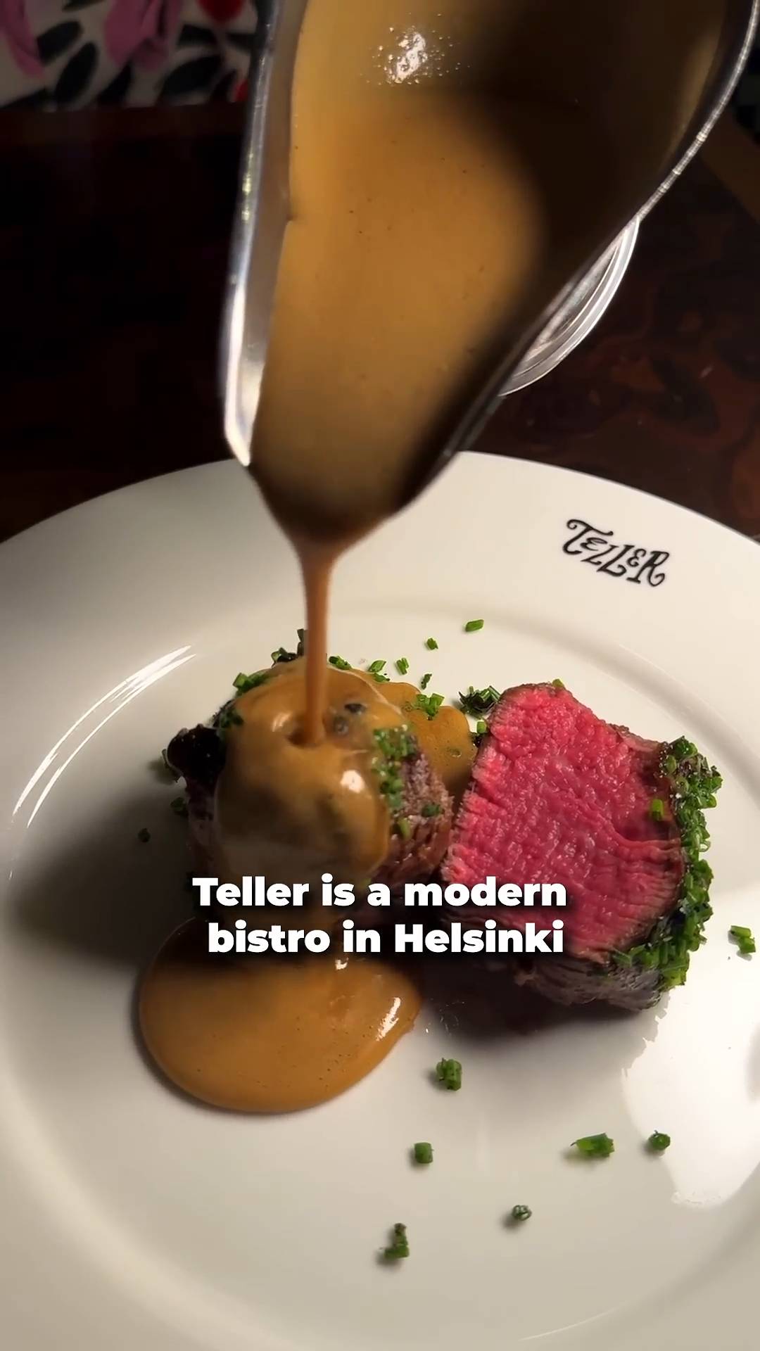 Dette klebrige, søte og sirupaktige brødet er stjernen på Teller i Helsinki