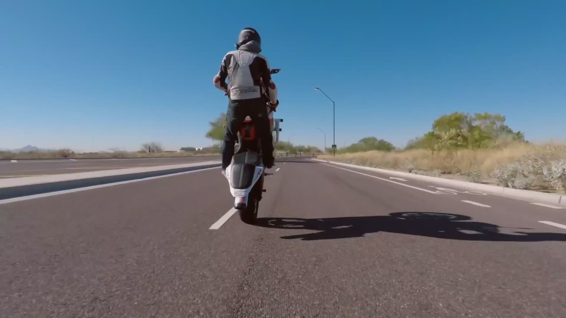 Fan mini meet brings riders together