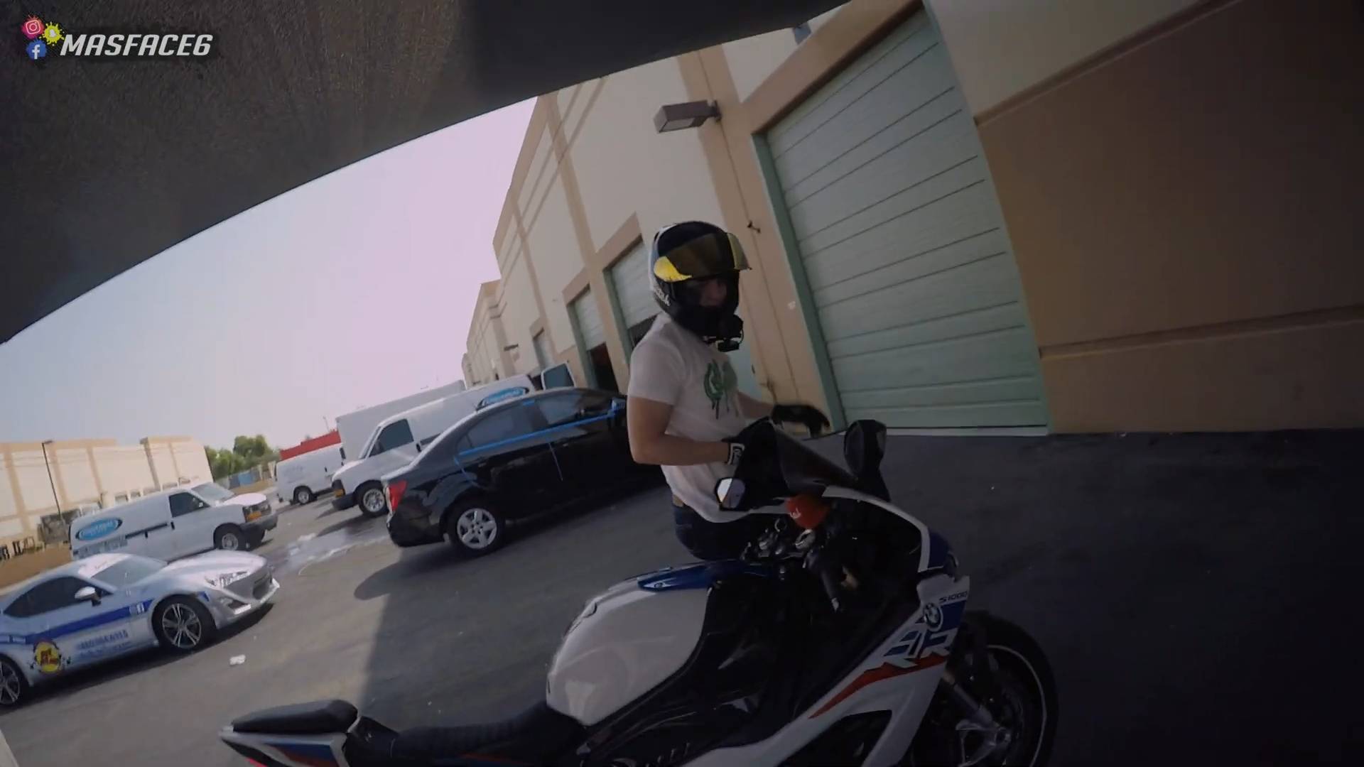 First time riding powerful Kawasaki H2