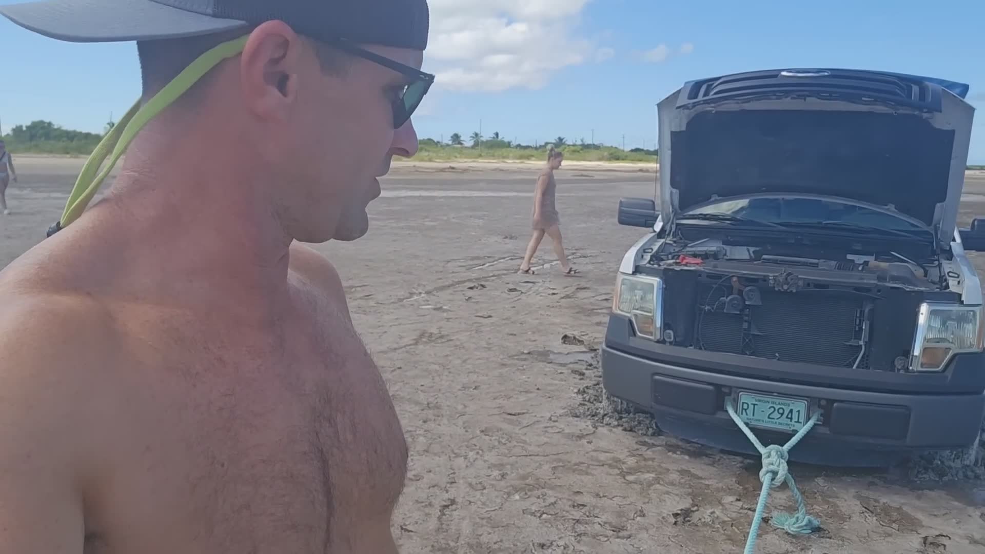Don't do this while renting a car in the Caribbean | Vacation fail on a deserted island