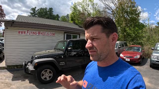 A customer returned her car crashed | Confessions of a car dealer