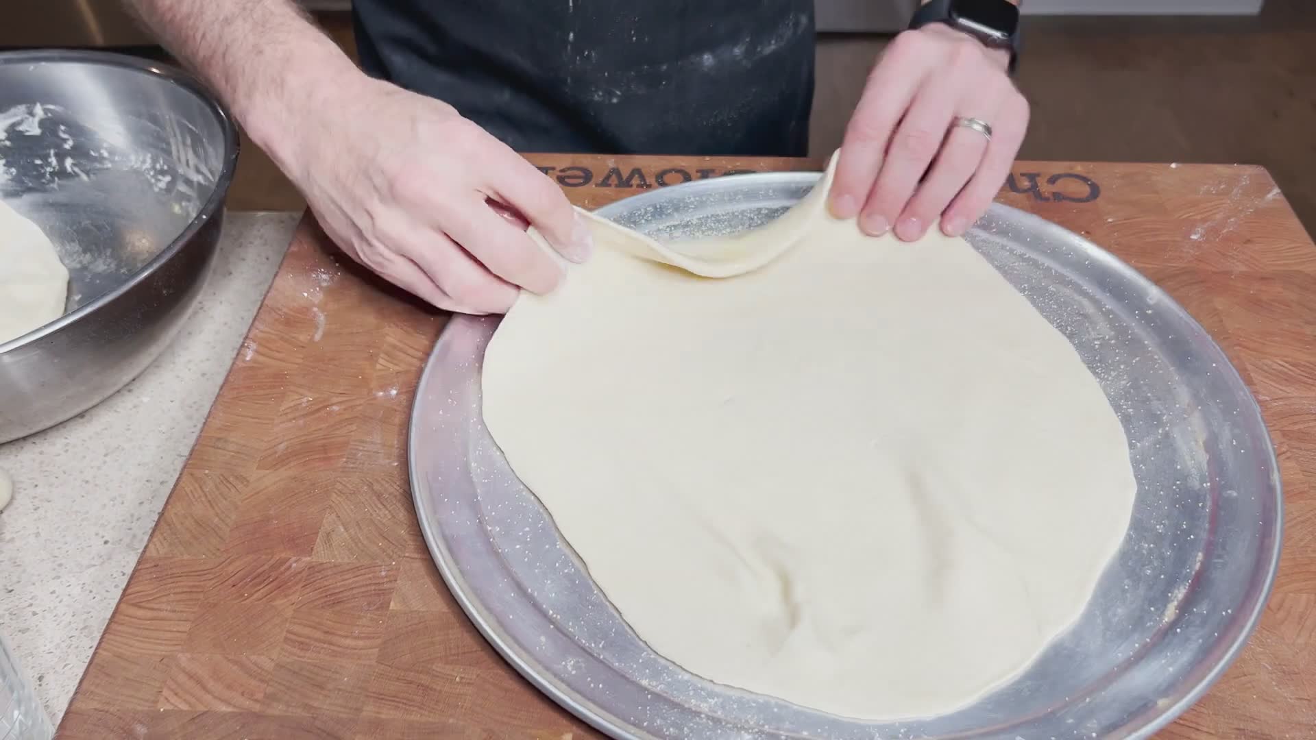 Basic pizza dough