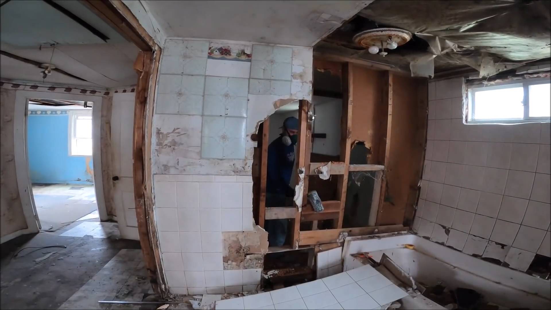 Bank auction foreclosure house gone wrong