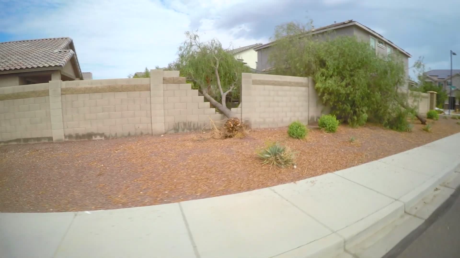 Monsoon mayhem hit Arizona neighborhood | Destruction caught on tape