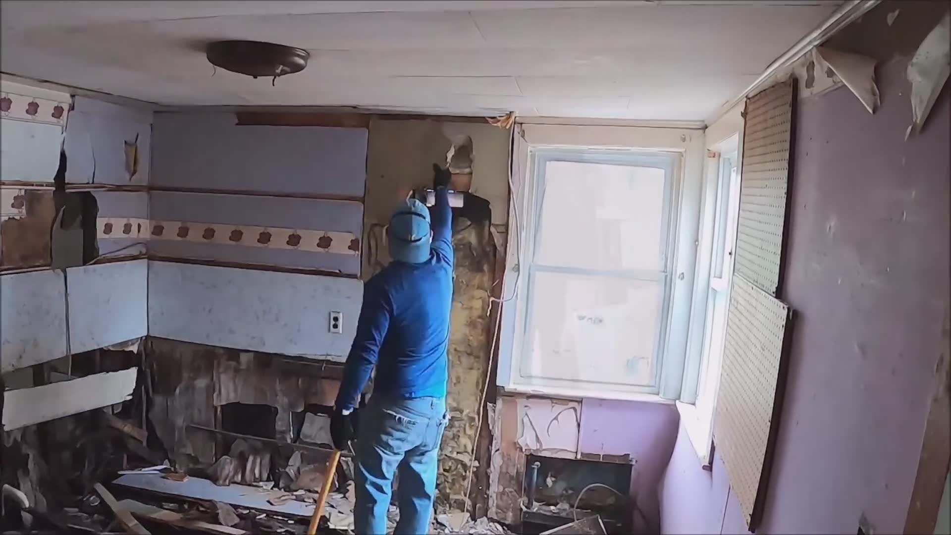 Bank auction foreclosure house gone wrong