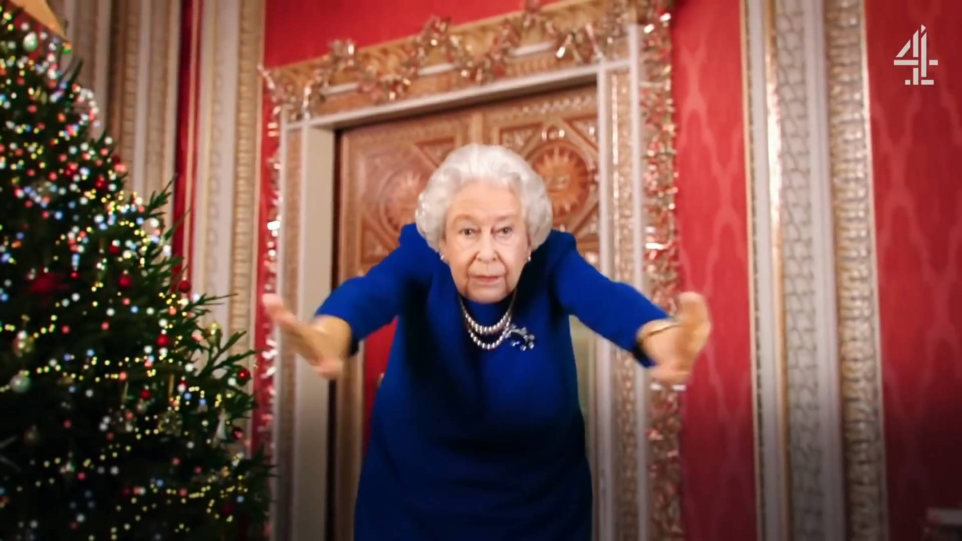 7 strangest habits of Queen Elizabeth
