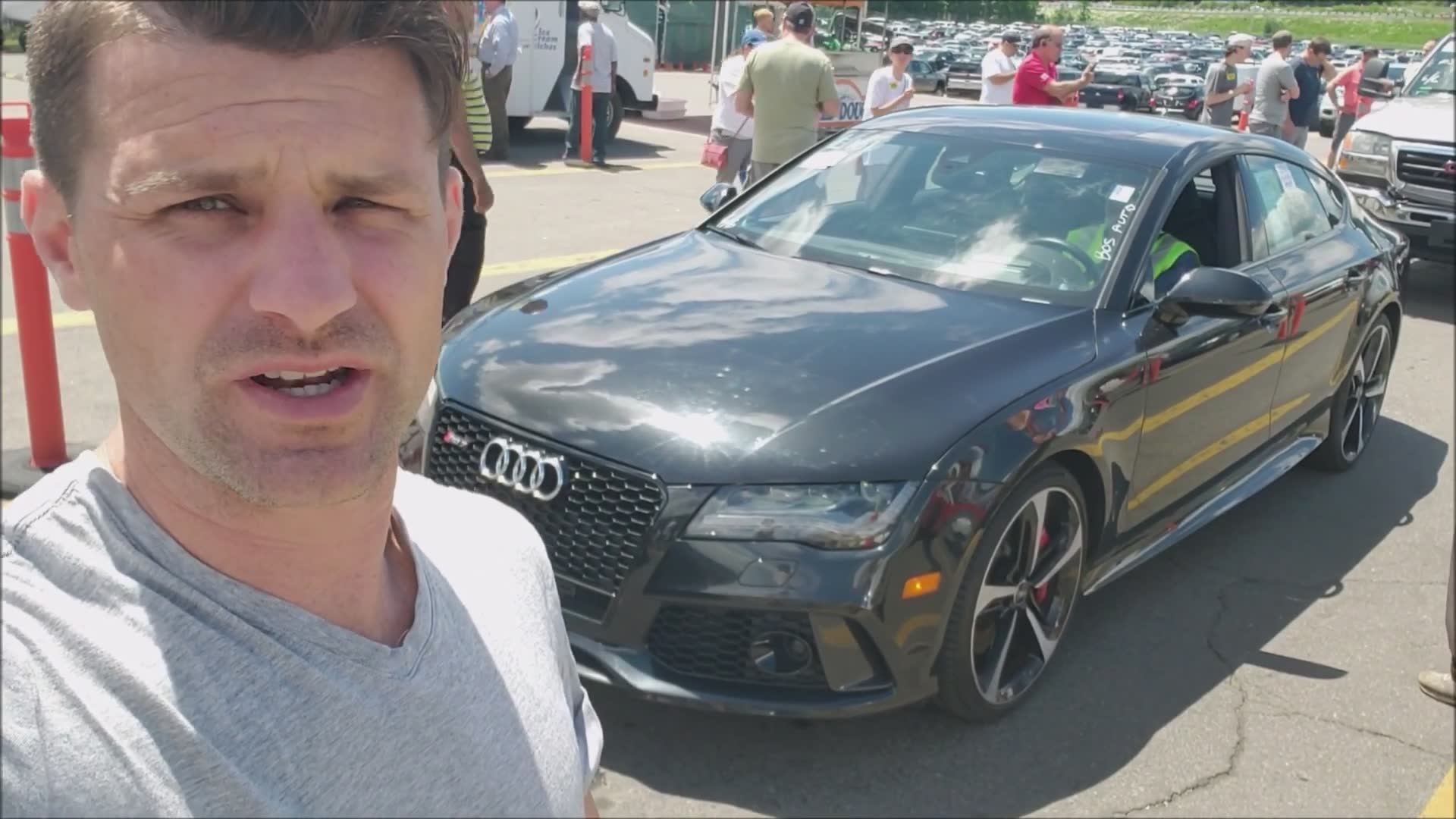 Audi RS7 appears at dealer only auction