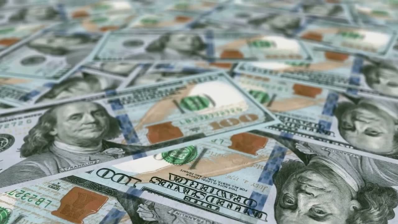 Michael Burry predicts stock market will collapse