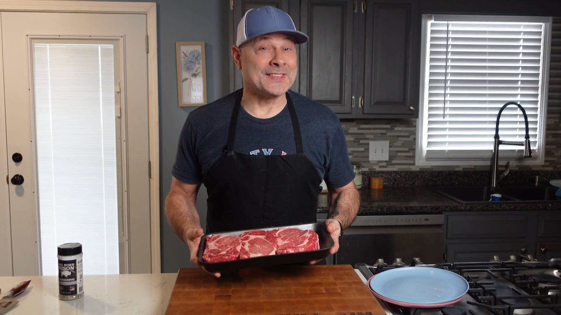 Should steaks be left at room temp before cooking? Myth debunked