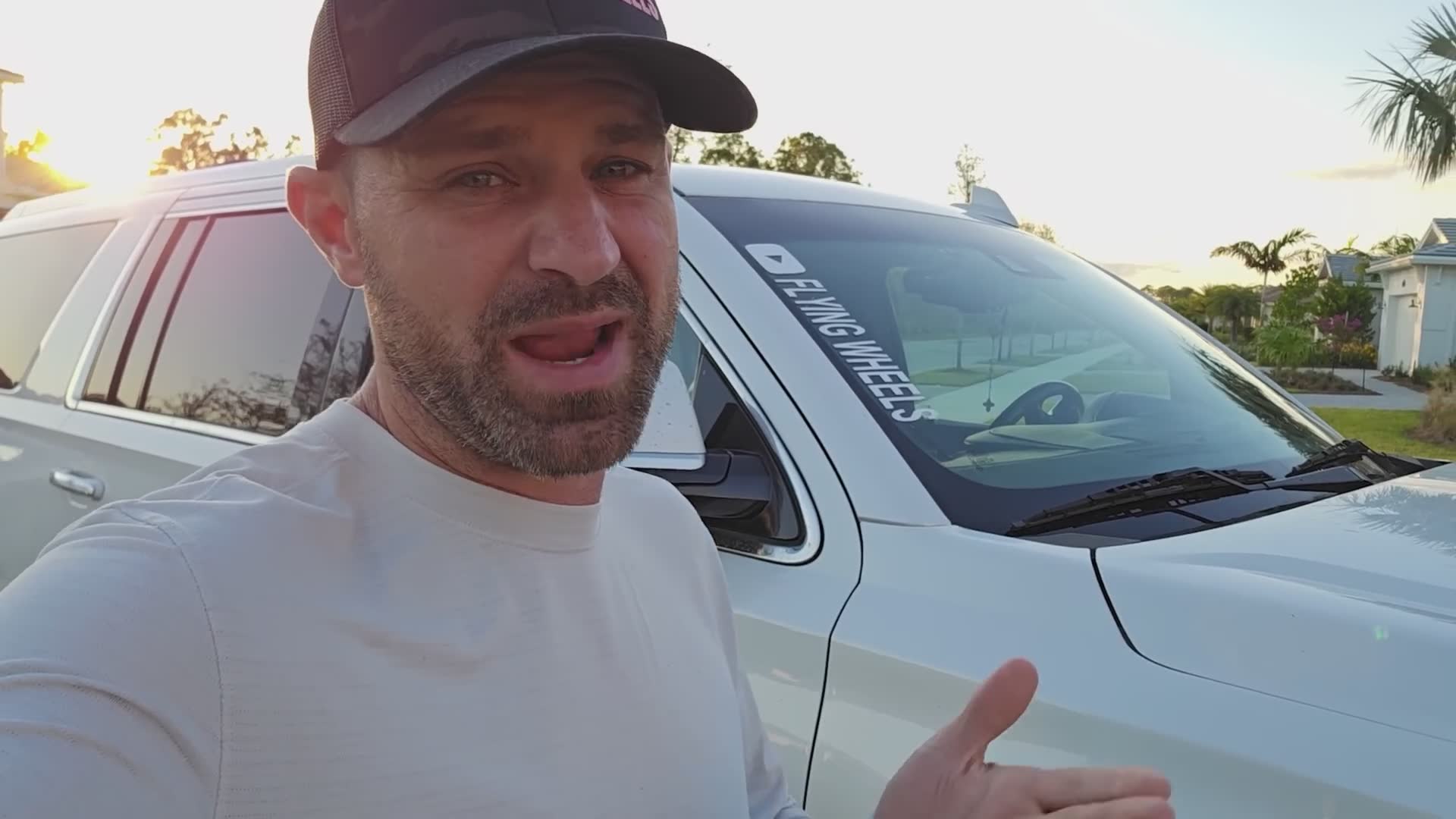 Exposing scammers caught on camera